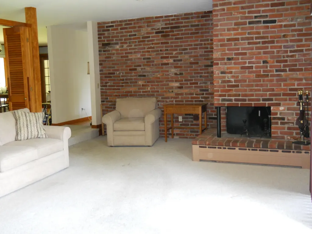 109 Farview Drive Sanford ME 04073