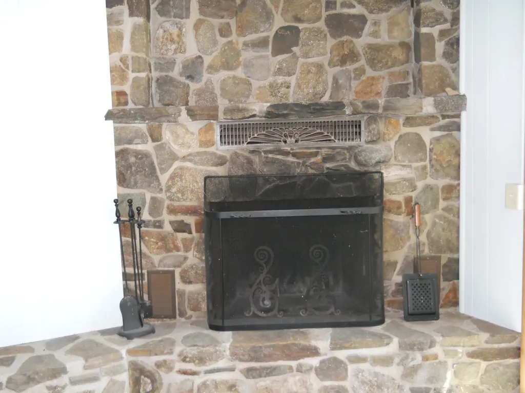 109 Farview Drive Sanford ME 04073