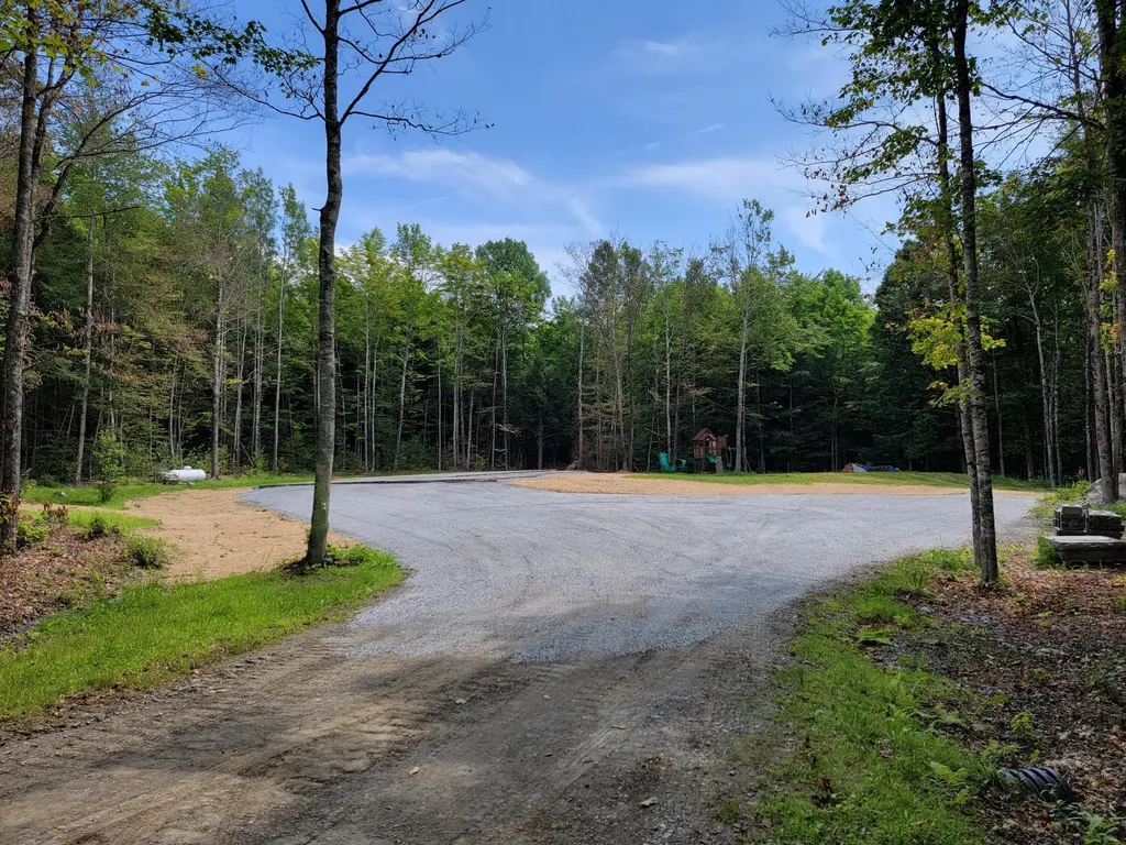 91 Woodmere Lane Saint Albans ME 04971