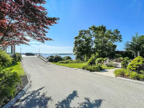 45 Eastern Promenade Portland ME 04101