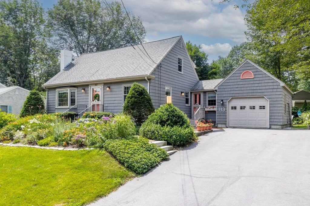 113 Abby Lane Portland ME 04103