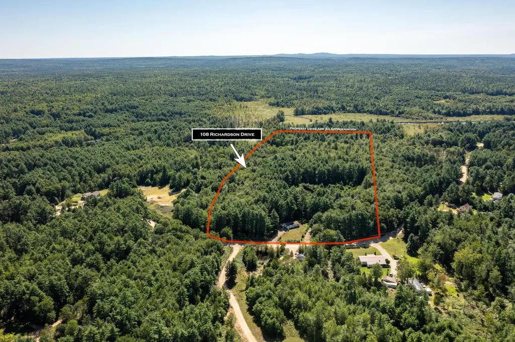 108 Richardson Drive Lebanon ME 04027