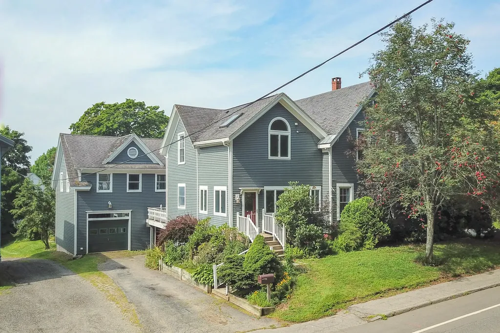54 Mountain Street Camden ME 04843