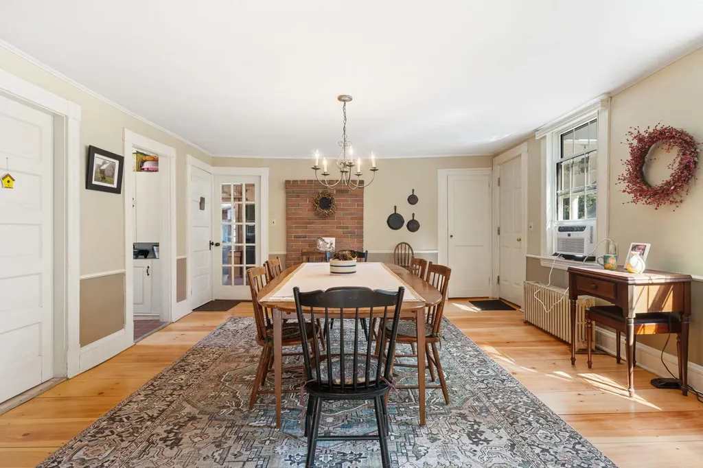 282 Quaker Ridge Road Leeds ME 04263