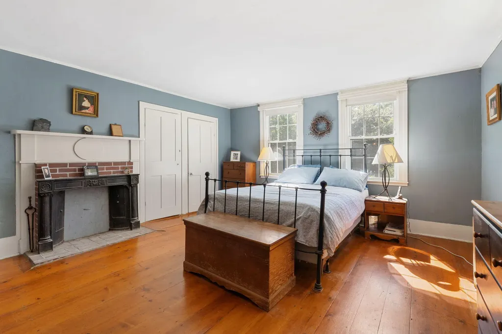 282 Quaker Ridge Road Leeds ME 04263