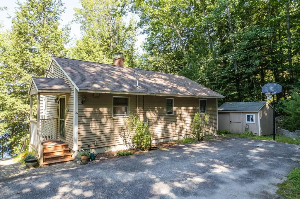 26 Waterview Drive Casco ME 04015