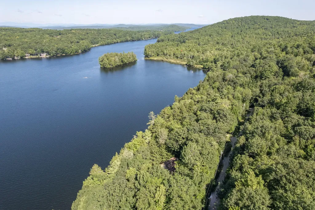 26 Waterview Drive Casco ME 04015