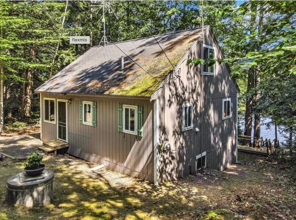 22 Vienna Shores Road Vienna ME 04360