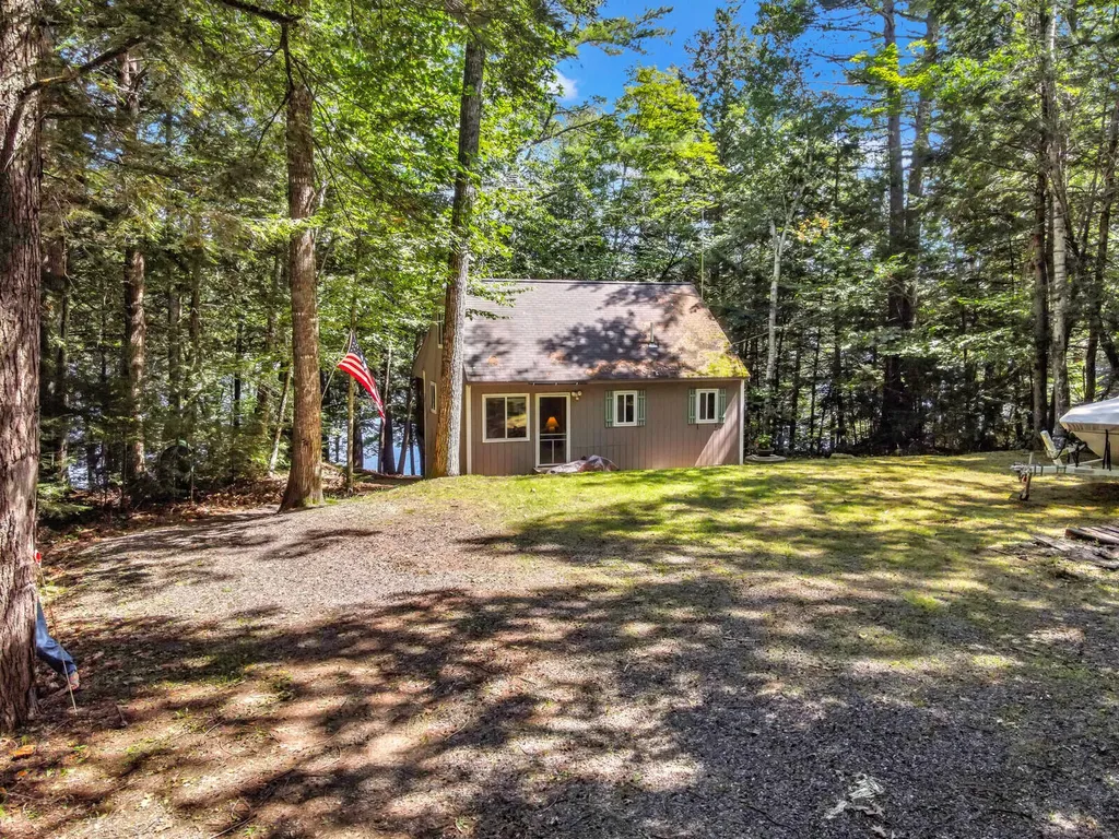 22 Vienna Shores Road Vienna ME 04360