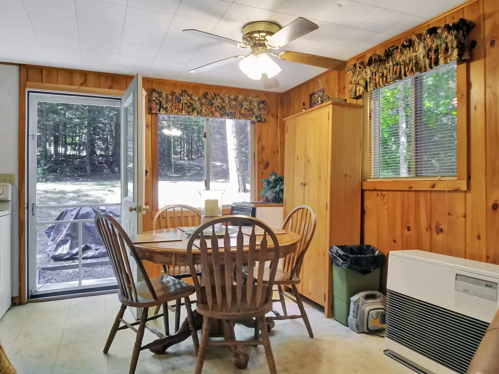 22 Vienna Shores Road Vienna ME 04360