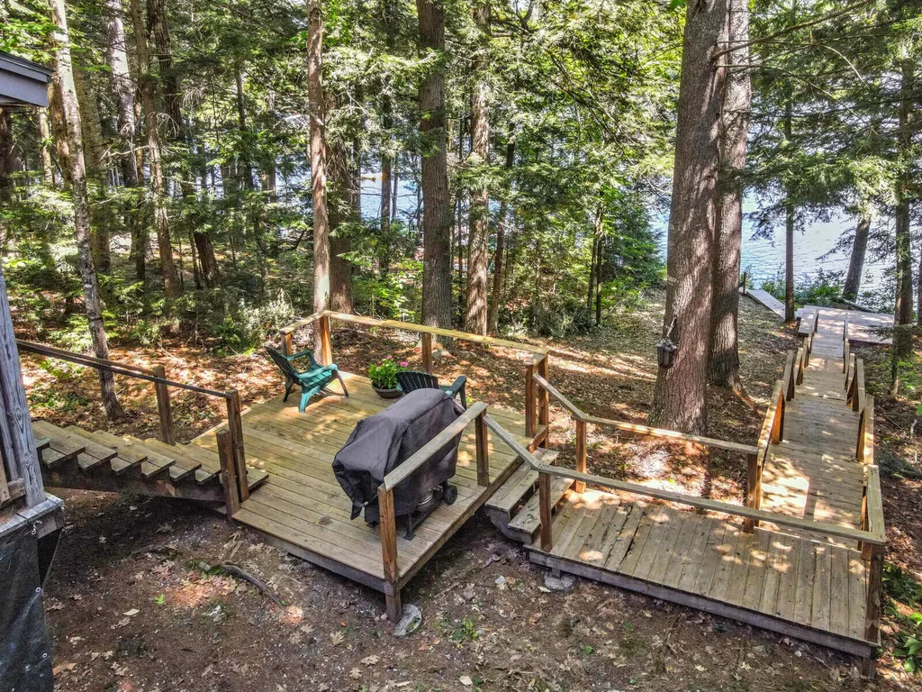 22 Vienna Shores Road Vienna ME 04360
