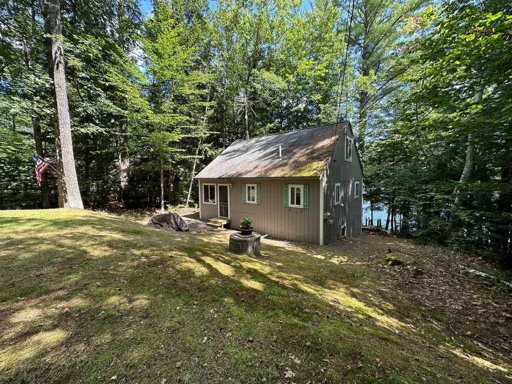 22 Vienna Shores Road Vienna ME 04360