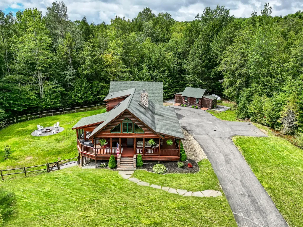 67 Wilderness Lane Bowdoinham ME 04008