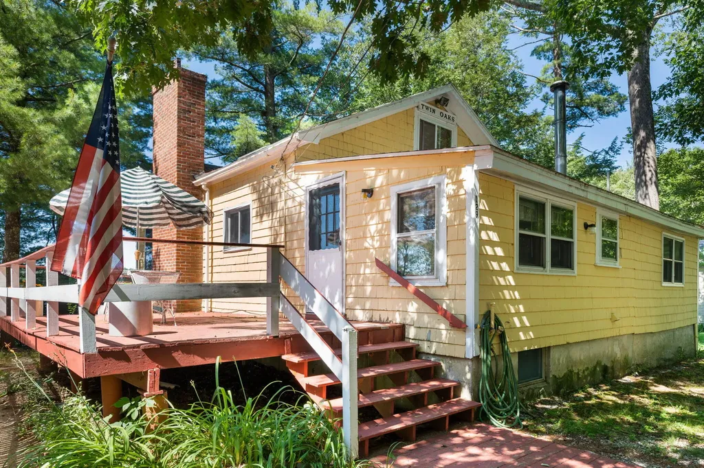 129 Cottage Road Windham ME 04062