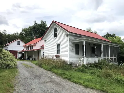 40 Oak Grove Street Veazie ME 04401