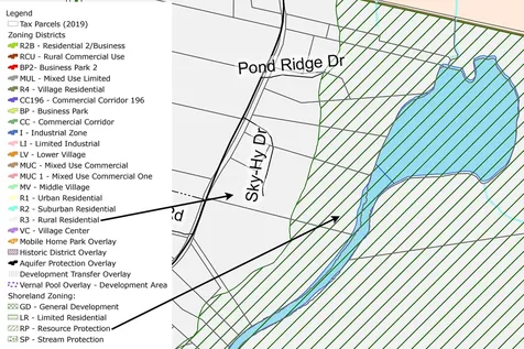 32 Sky-hy Drive Topsham ME 04086
