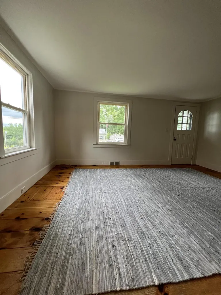 44 Pleasant Street Hampden ME 04444