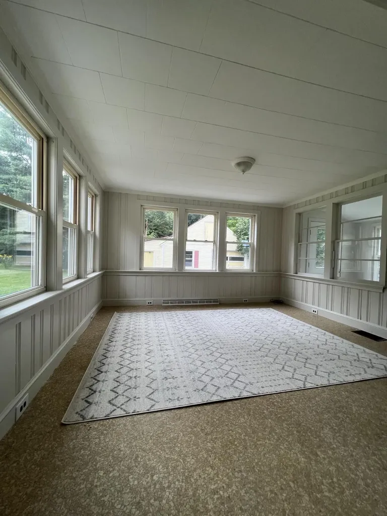 44 Pleasant Street Hampden ME 04444