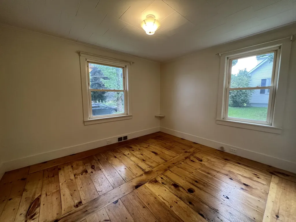 44 Pleasant Street Hampden ME 04444