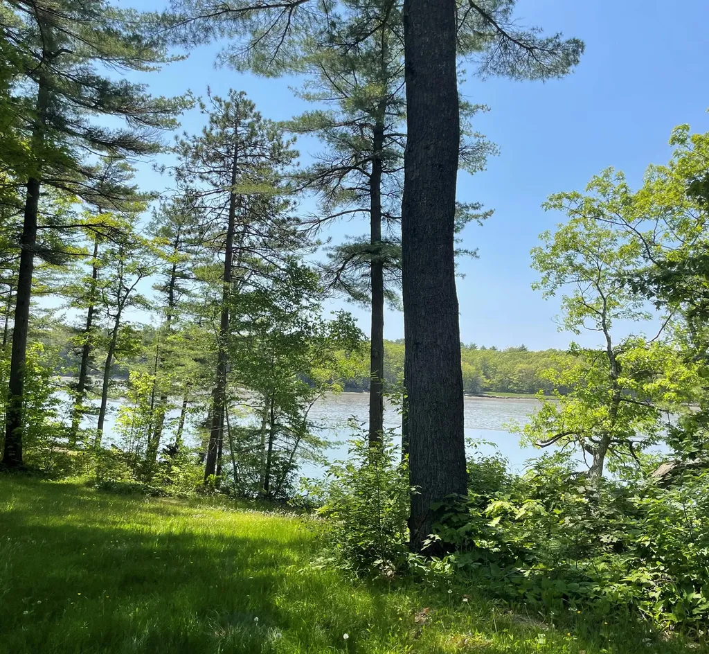 14 Slippery Hill Road Harpswell ME 04079