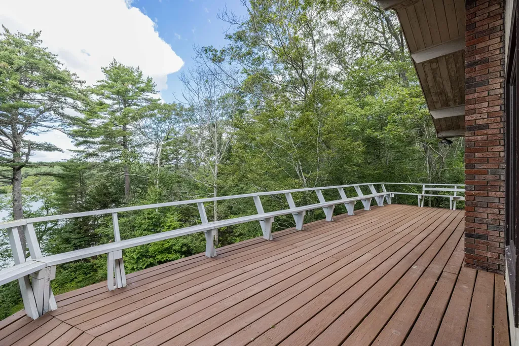 14 Slippery Hill Road Harpswell ME 04079