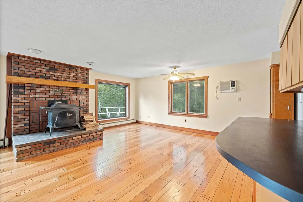 14 Slippery Hill Road Harpswell ME 04079