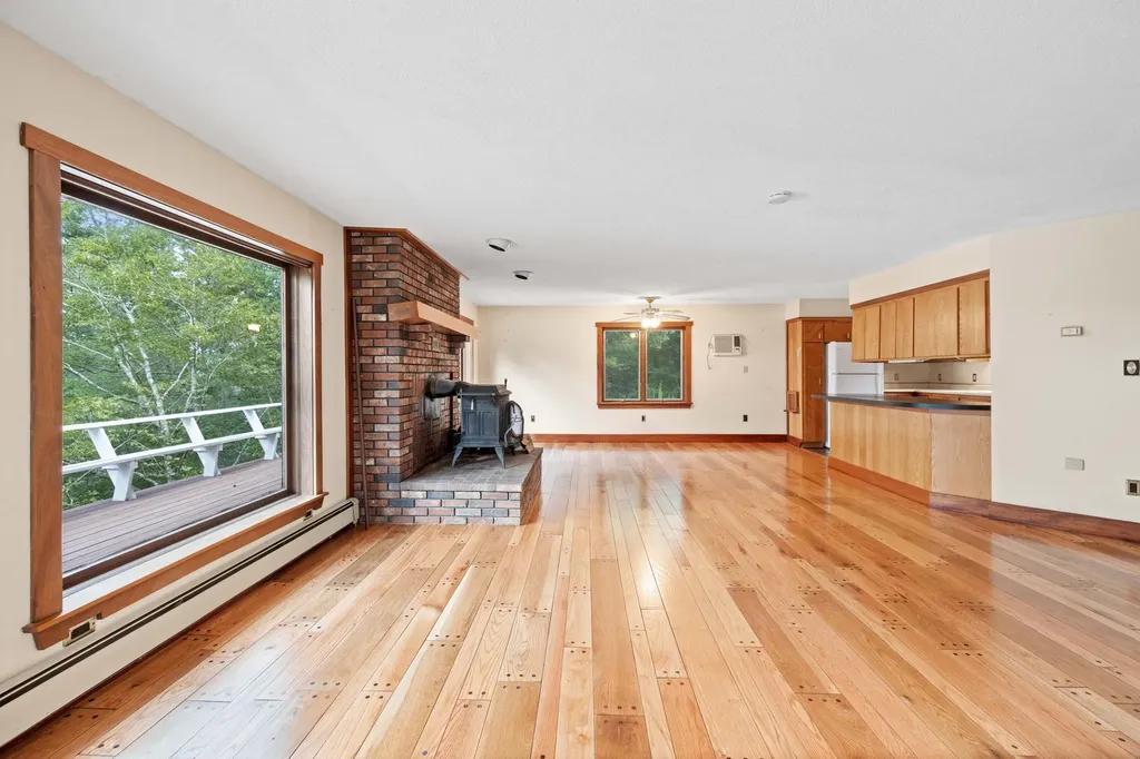 14 Slippery Hill Road Harpswell ME 04079