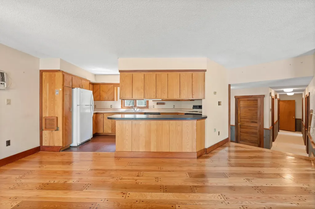 14 Slippery Hill Road Harpswell ME 04079