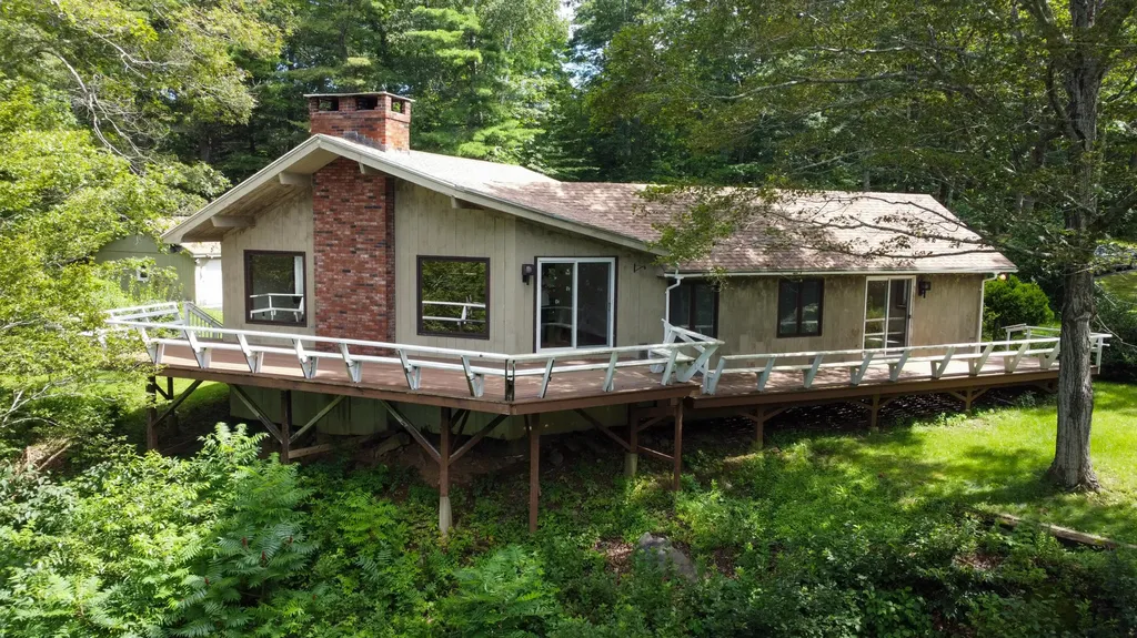 14 Slippery Hill Road Harpswell ME 04079