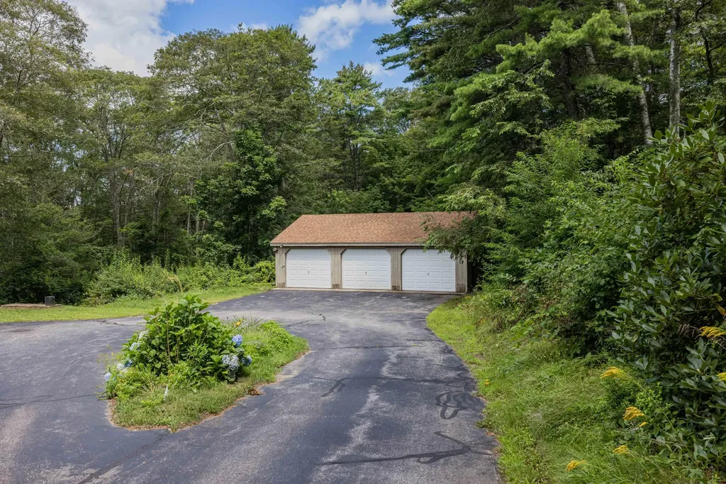 14 Slippery Hill Road Harpswell ME 04079