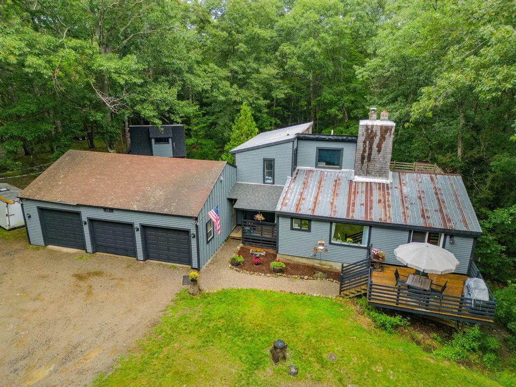 18 Colby Drive Woolwich ME 04579