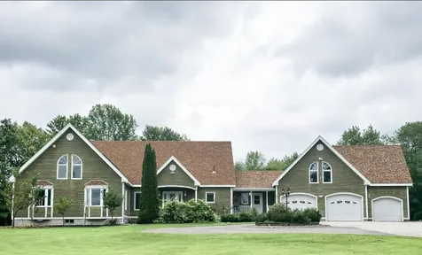 10 Jules Drive Windham ME 04062