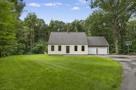 4 Carriedale Lane Kennebunk ME 04043