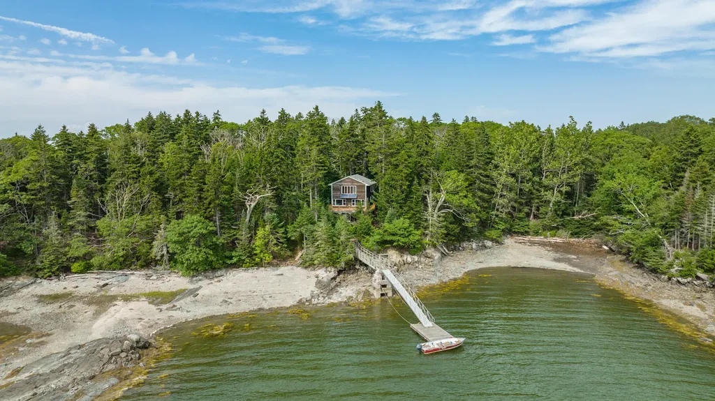 0 Birch Island Harpswell ME 04079