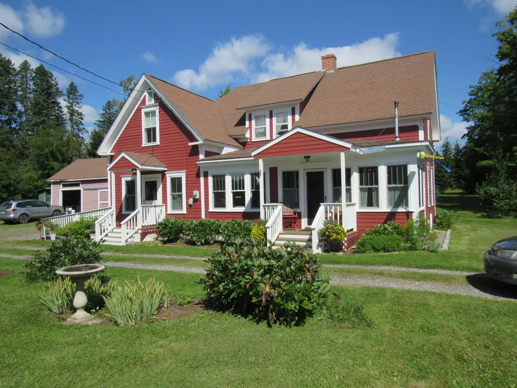 12 Jepson Road New Sweden ME 04762