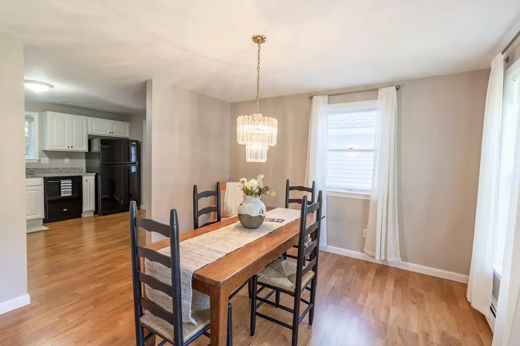 3 Hickory Drive Brunswick ME 04011