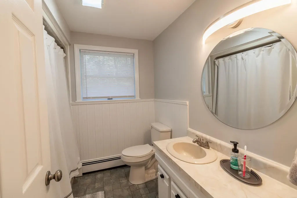 3 Hickory Drive Brunswick ME 04011