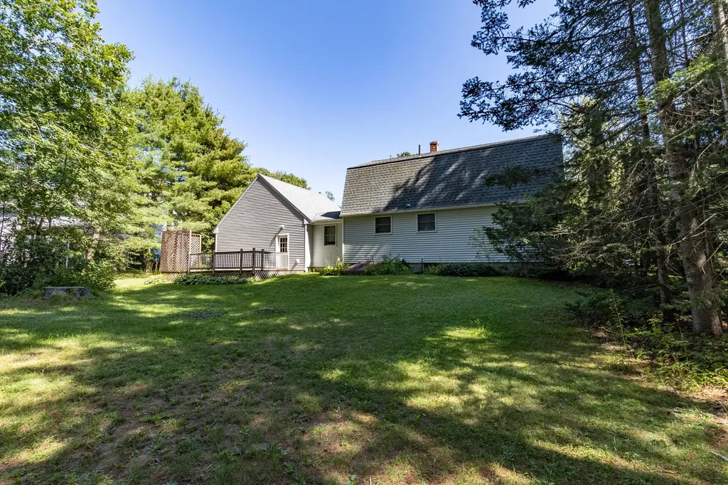 3 Hickory Drive Brunswick ME 04011