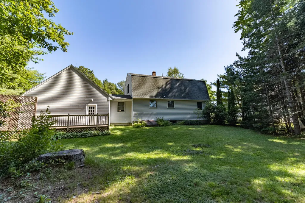 3 Hickory Drive Brunswick ME 04011