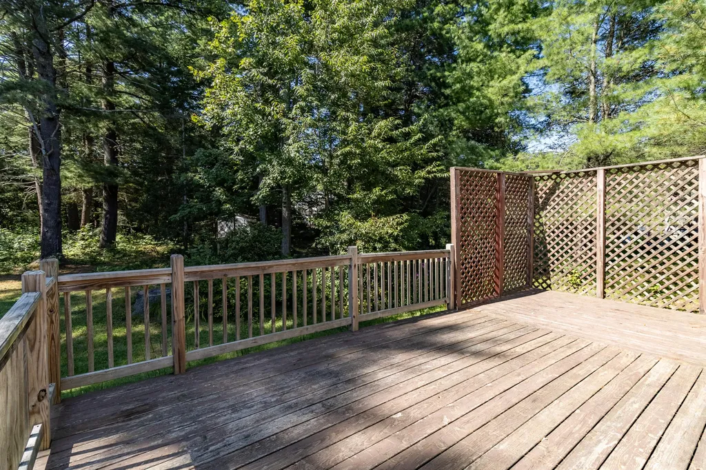 3 Hickory Drive Brunswick ME 04011