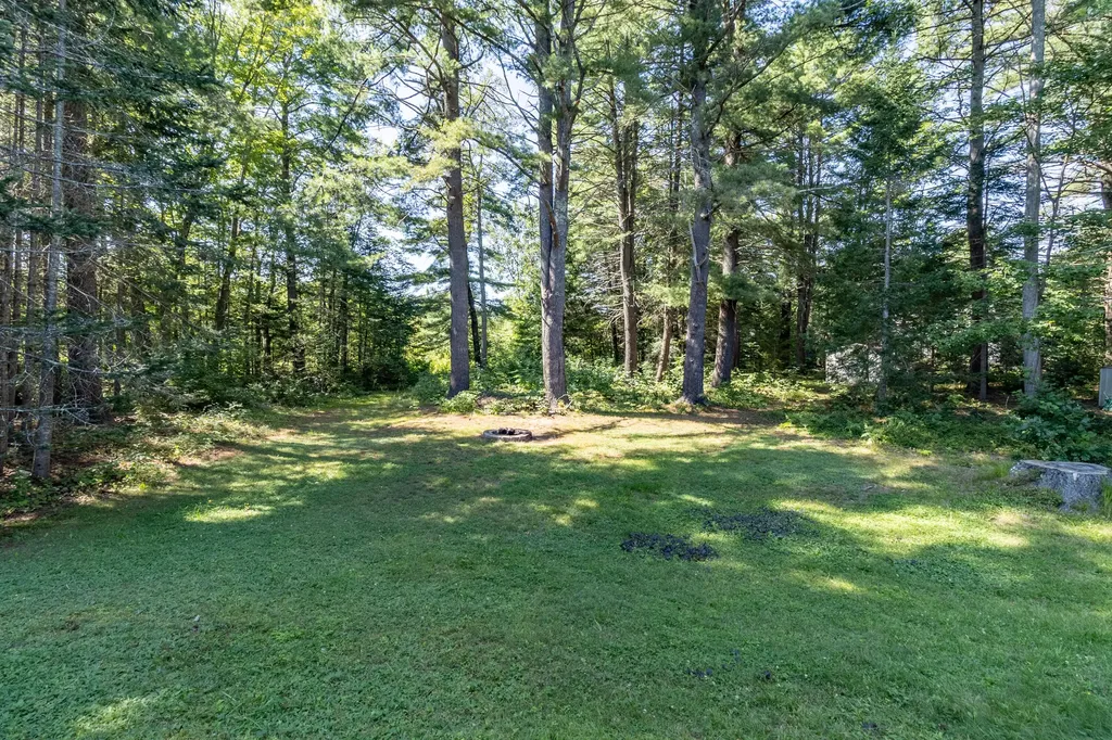 3 Hickory Drive Brunswick ME 04011