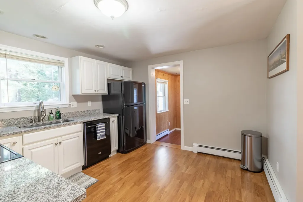 3 Hickory Drive Brunswick ME 04011
