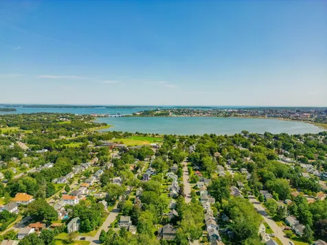 125 Wellington Road Portland ME 04103