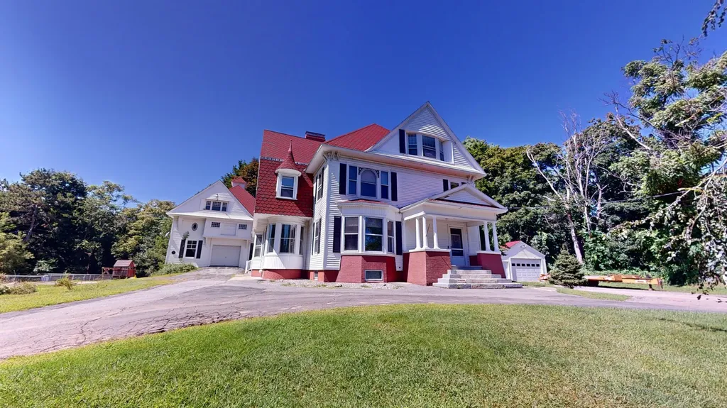 632 Main Street Lewiston ME 04240