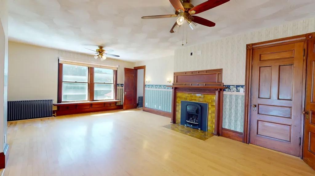 632 Main Street Lewiston ME 04240
