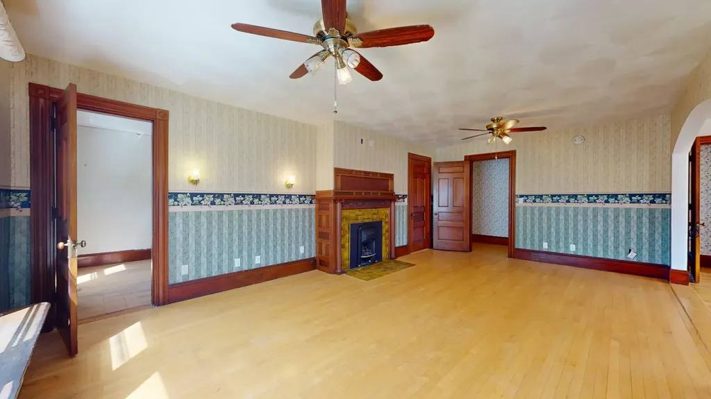632 Main Street Lewiston ME 04240