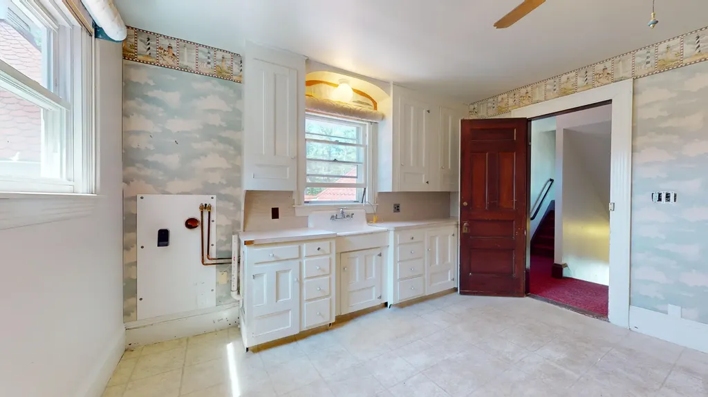 632 Main Street Lewiston ME 04240