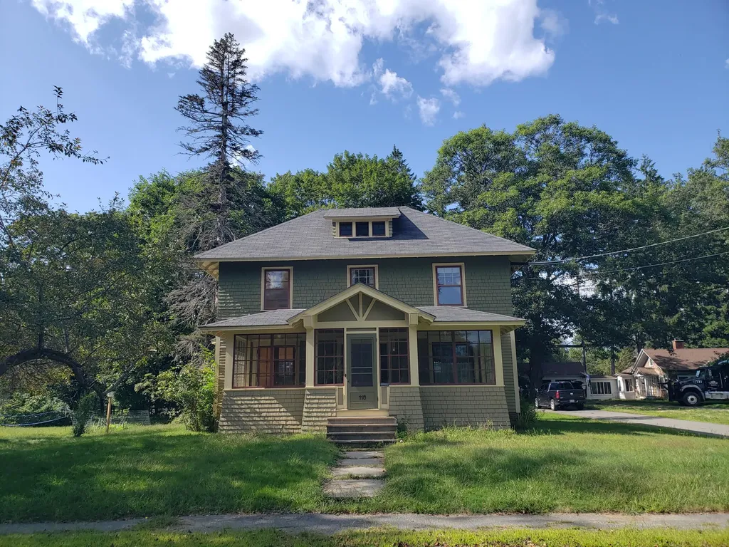 118 Stewart Avenue Farmington ME 04938