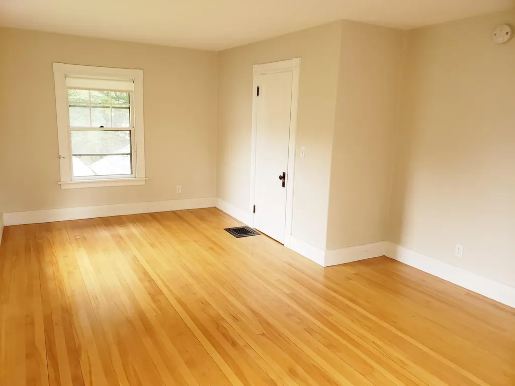 118 Stewart Avenue Farmington ME 04938