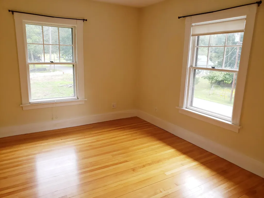 118 Stewart Avenue Farmington ME 04938